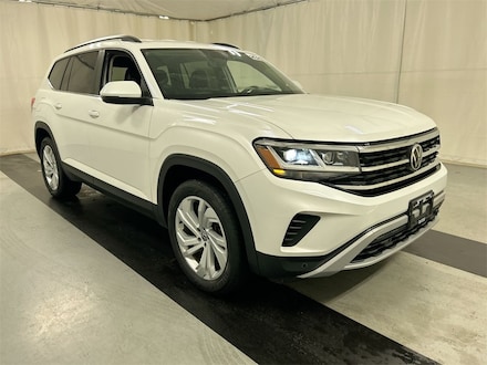 Featured Certified Pre-Owned 2021 Volkswagen Atlas 2.0T SE w/Technology 4MOTION SUV for sale in Cicero, NY for Sale in Cicero, NY