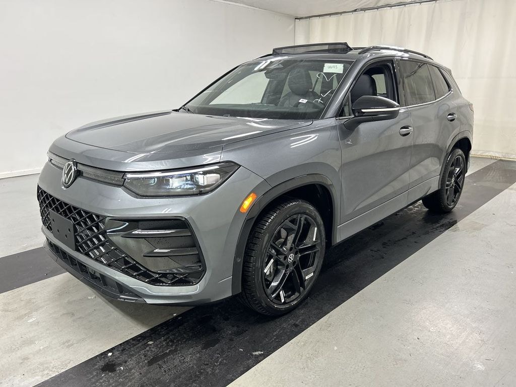 New 2026 Volkswagen Tiguan 2.0T SE R-Line Black SUV