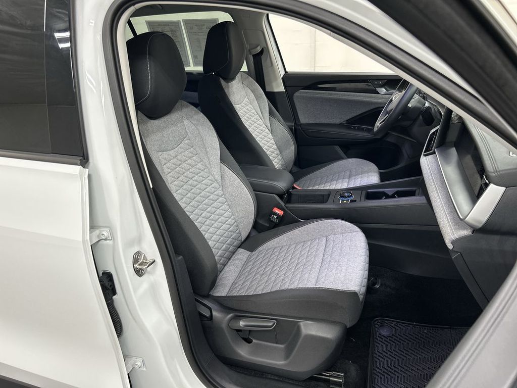 2026 Volkswagen Tiguan S - Photo 22