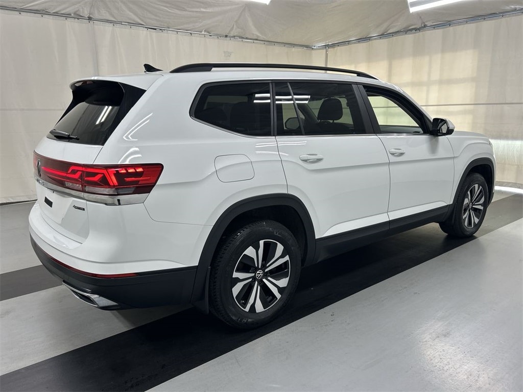 Used 2024 Volkswagen Atlas 2.0T SE SUV