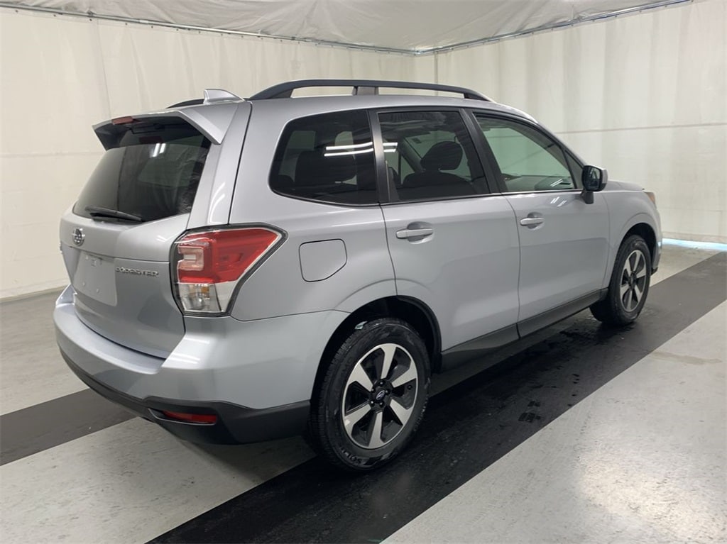 Used 2018 Subaru Forester Premium with VIN JF2SJAEC9JH539929 for sale in Cicero, NY