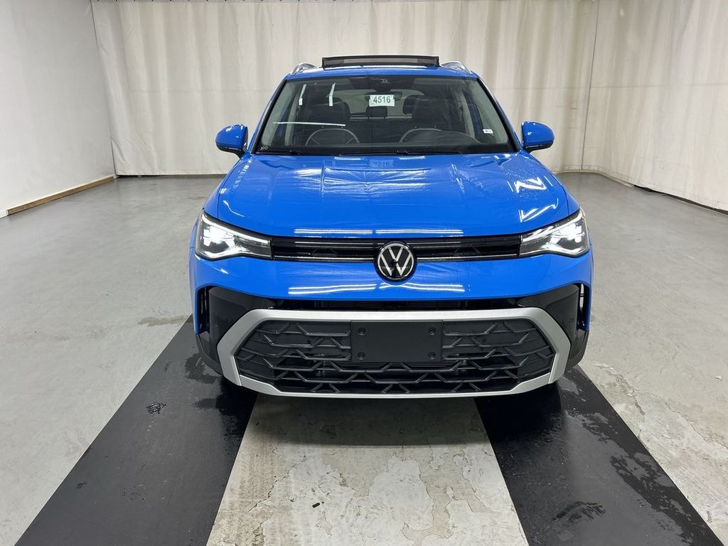 New 2026 Volkswagen Taos 1.5T SE SUV