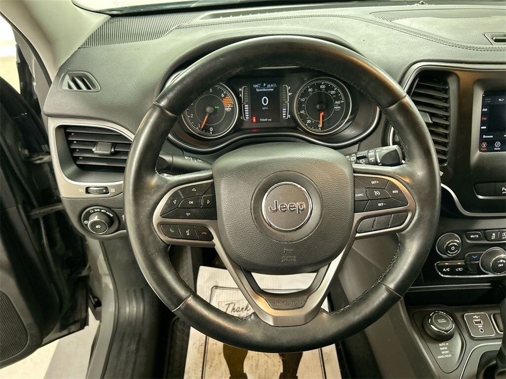 2019 Jeep Cherokee Latitude photo 4