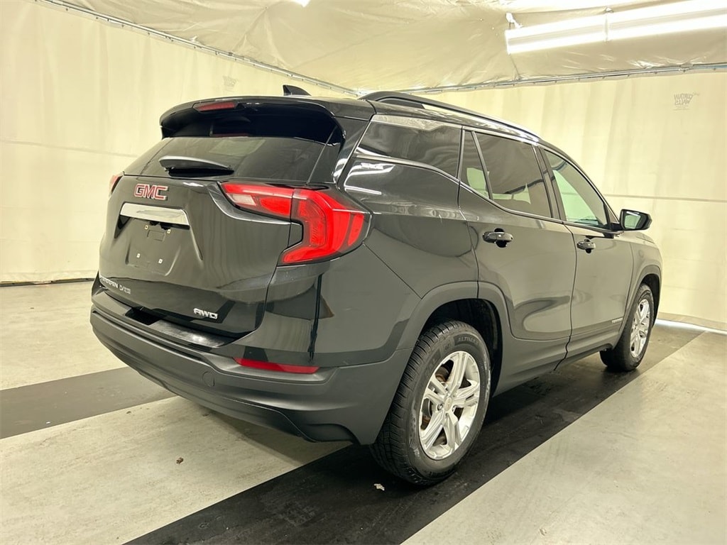 Used 2020 GMC Terrain SLE with VIN 3GKALTEV4LL167801 for sale in Cicero, NY