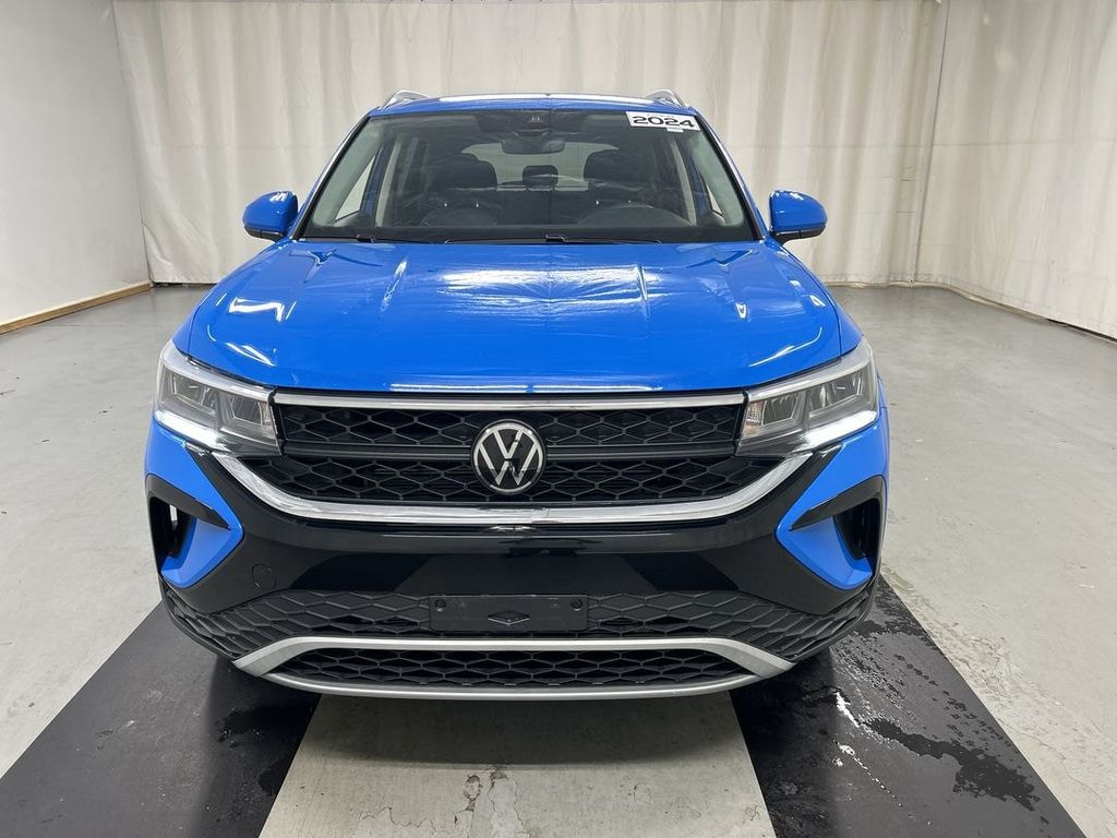 Certified 2024 Volkswagen Taos 1.5T SE SUV