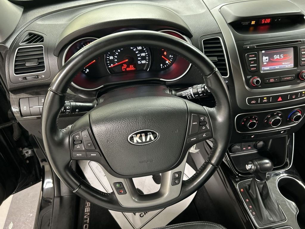 Used 2015 Kia Sorento LX AWD SUV