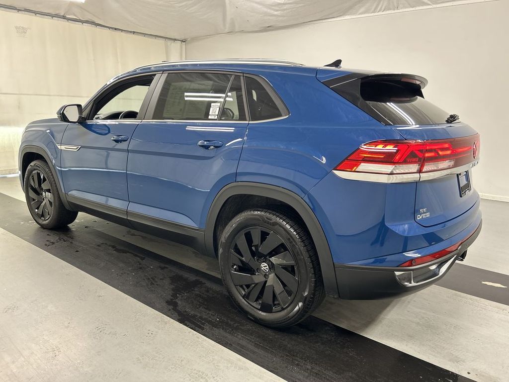 2025 Volkswagen Atlas Cross Sport SE w/Tech - Photo 7