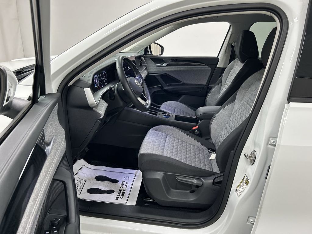 2026 Volkswagen Tiguan S - Photo 9