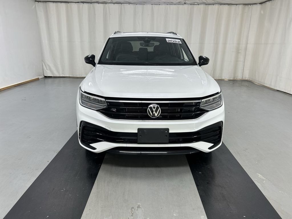 Certified 2022 Volkswagen Tiguan 2.0T SE R-Line Black SUV