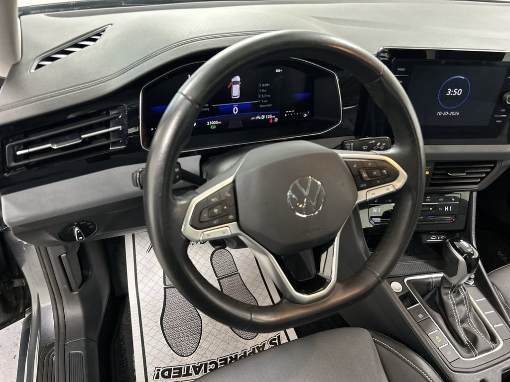 Certified 2025 Volkswagen Jetta 1.5T SE Sedan