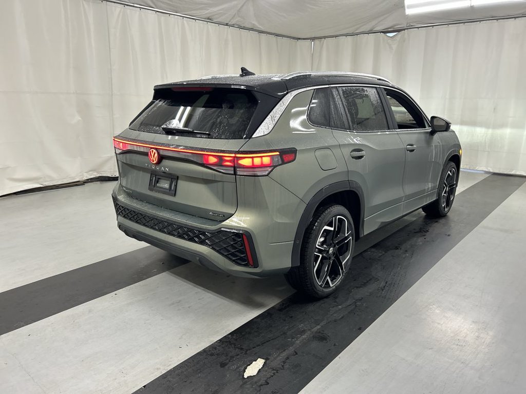 New 2026 Volkswagen Tiguan SEL R-Line Turbo SUV