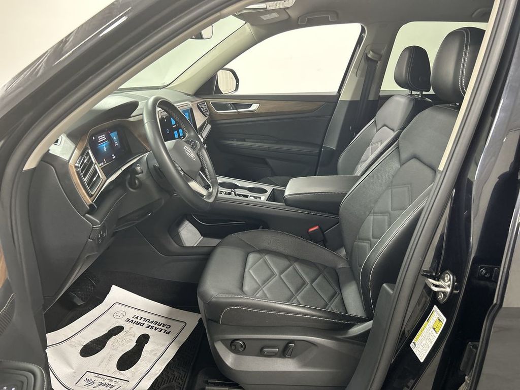 2024 Volkswagen Atlas SE - Photo 9