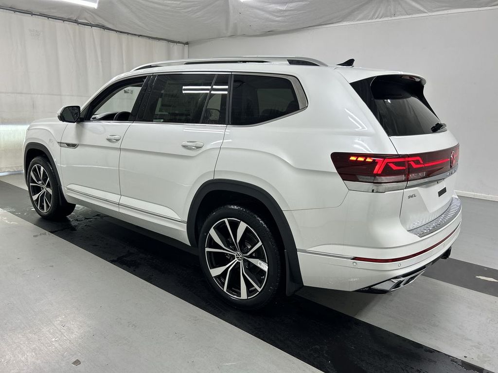 2026 Volkswagen Atlas SEL Premium R-Line - Photo 6