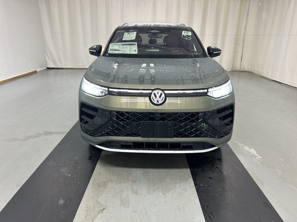New 2026 Volkswagen Tiguan SEL R-Line Turbo SUV