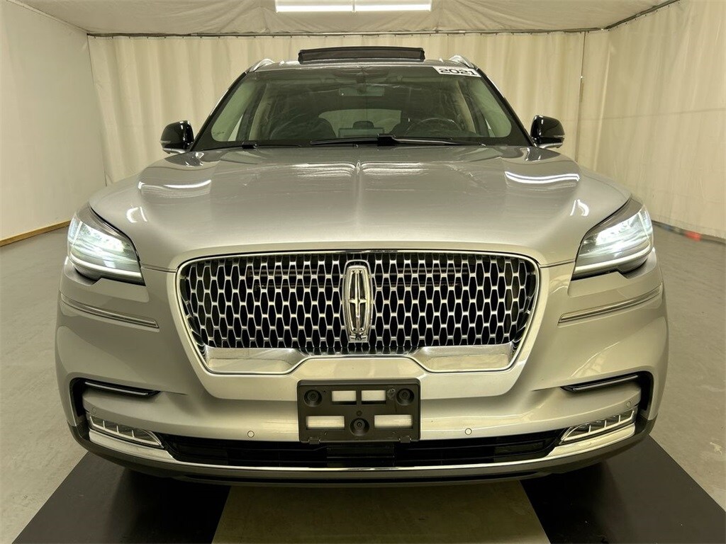 2021 Lincoln Aviator Reserve photo 3