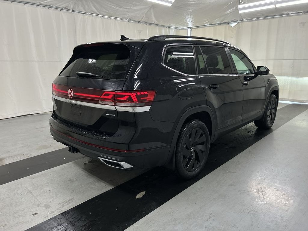 New 2026 Volkswagen Atlas 2.0T SE w/Technology SUV