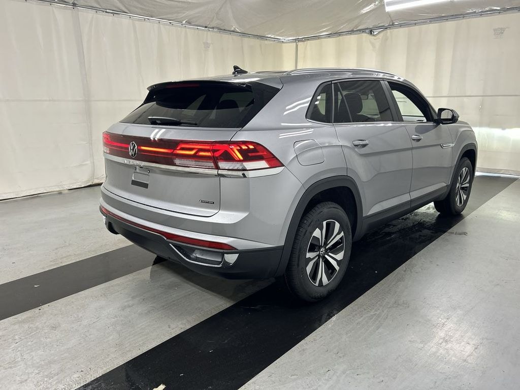 New 2026 Volkswagen Atlas Cross Sport 2.0T SE SUV