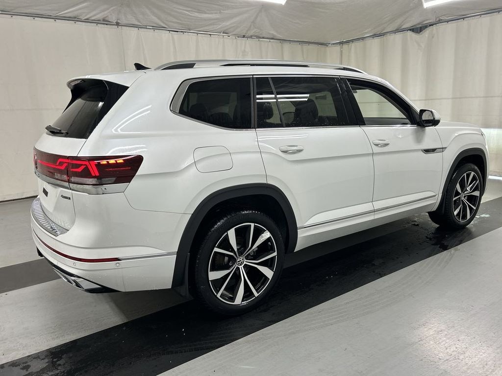 New 2026 Volkswagen Atlas 2.0T SEL Premium R-Line SUV