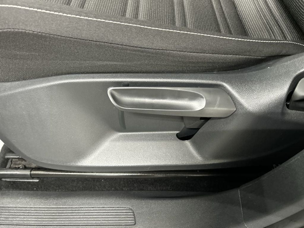 2024 Volkswagen Tiguan S - Photo 10