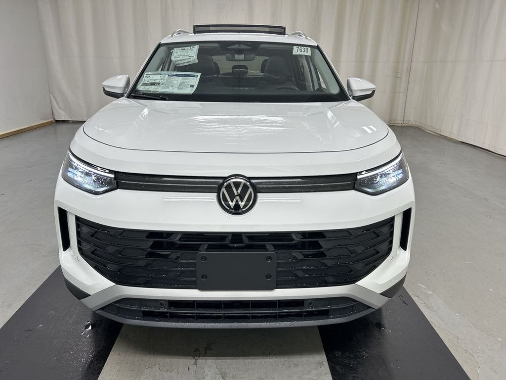 New 2026 Volkswagen Tiguan 2.0T SE SUV
