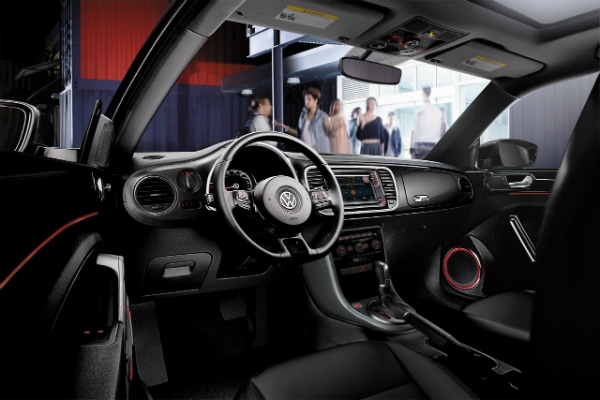 2018 Volkswagen Beetle dashboard