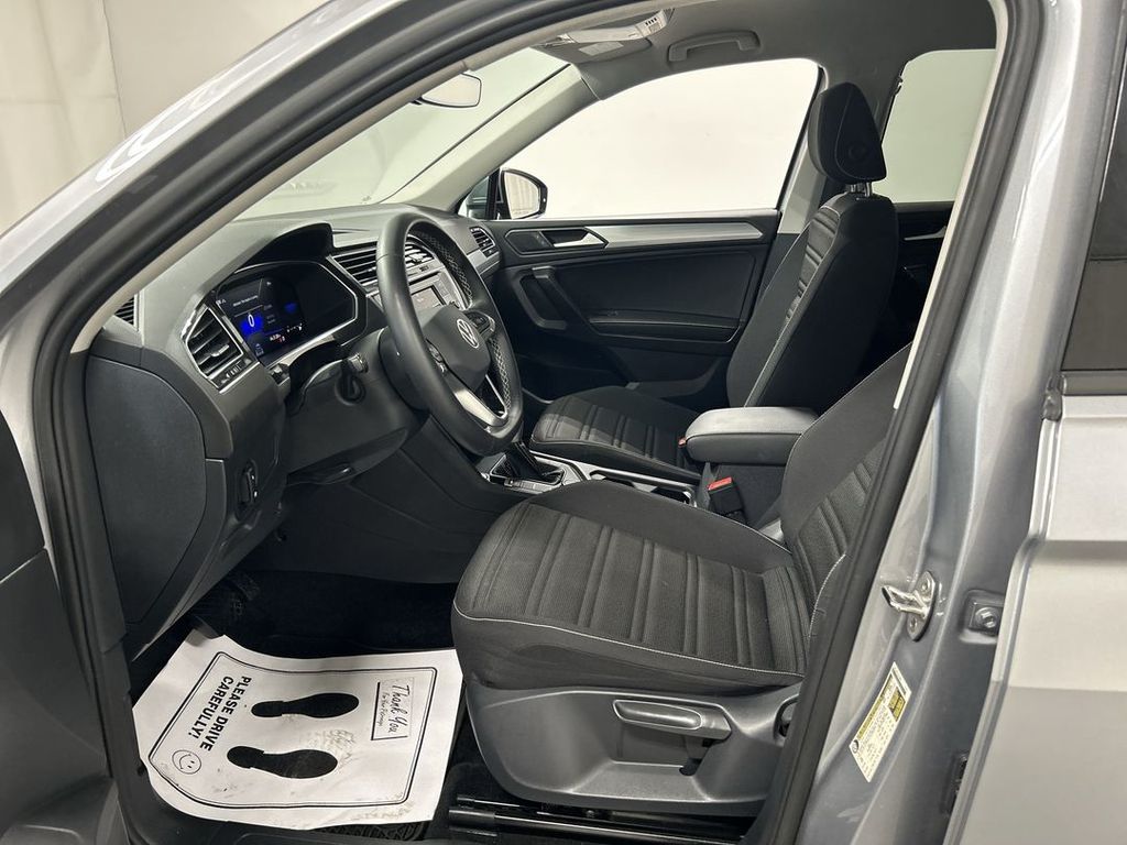 2024 Volkswagen Tiguan S - Photo 9