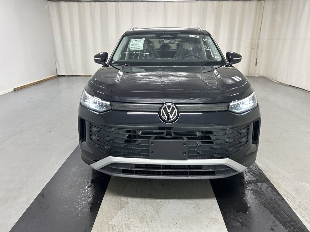 New 2026 Volkswagen Tiguan 2.0T SE SUV