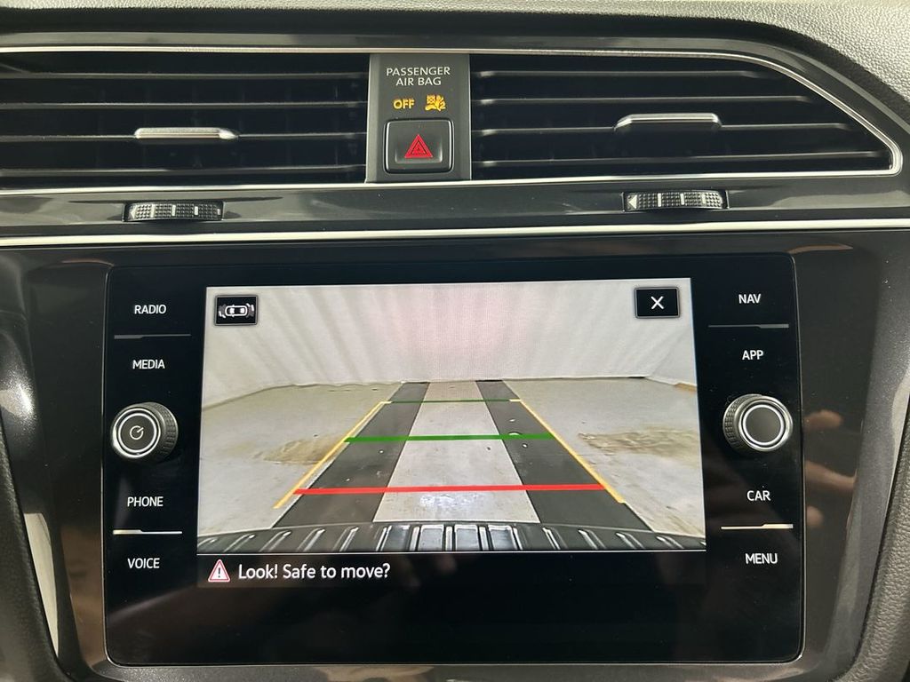 2023 Volkswagen Tiguan SEL R-LINE - Photo 15