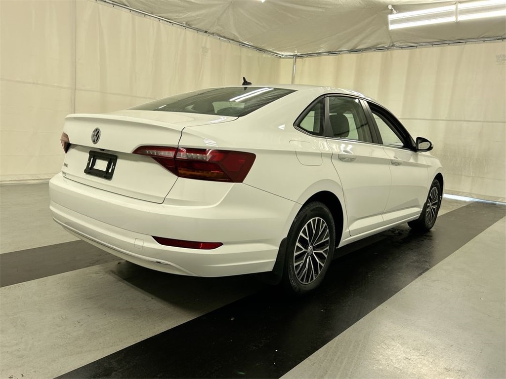 Used 2019 Volkswagen Jetta SE with VIN 3VWC57BU8KM204405 for sale in Cicero, NY