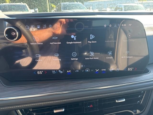 2026 Chevrolet Suburban Premier - Photo 7