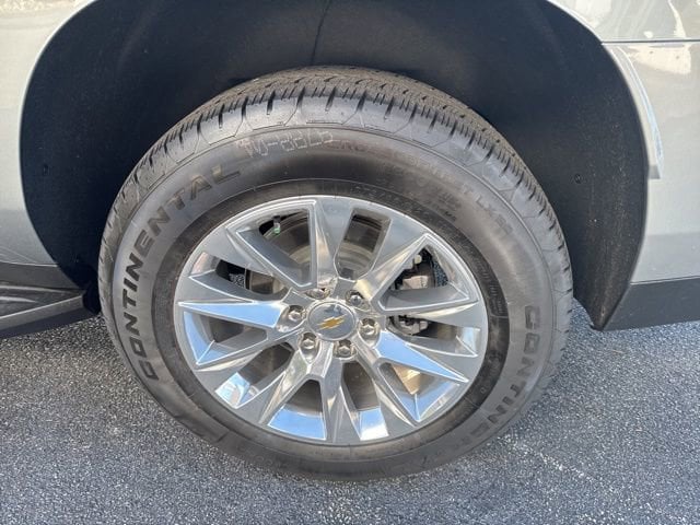 2026 Chevrolet Suburban Premier - Photo 20