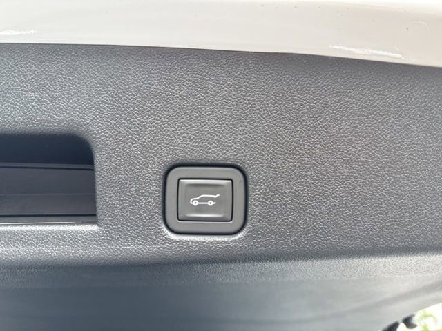 2026 GMC Acadia Elevation - Photo 14