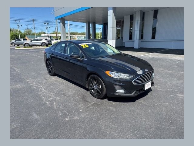 2020 Ford Fusion SE FWD's photo