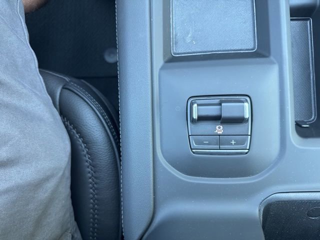 2026 GMC Sierra 2500HD Denali - Photo 6