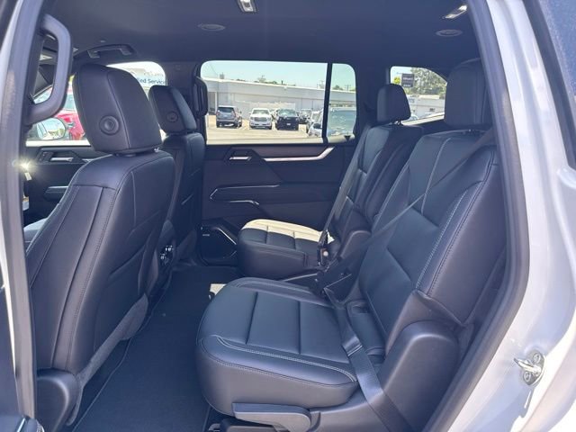 2026 GMC Acadia Elevation - Photo 10