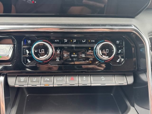 2026 GMC Sierra 2500HD Denali Ultimate - Photo 10