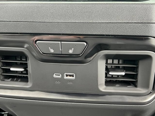 2026 GMC Sierra 2500HD AT4 - Photo 8