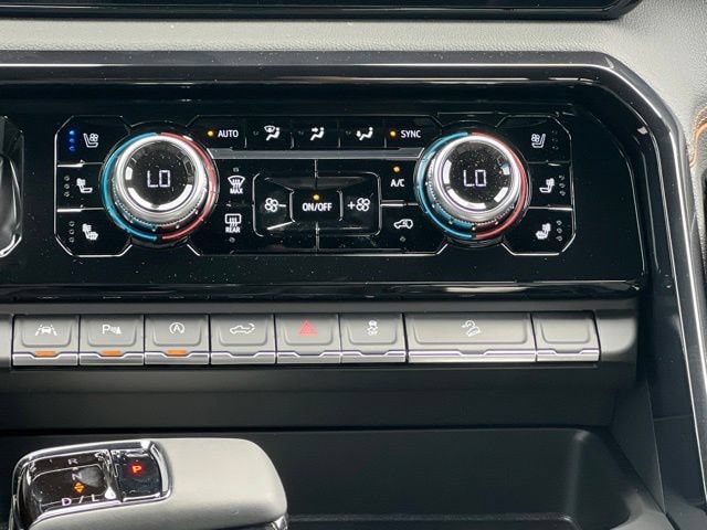 2026 GMC Sierra 1500 AT4 - Photo 10