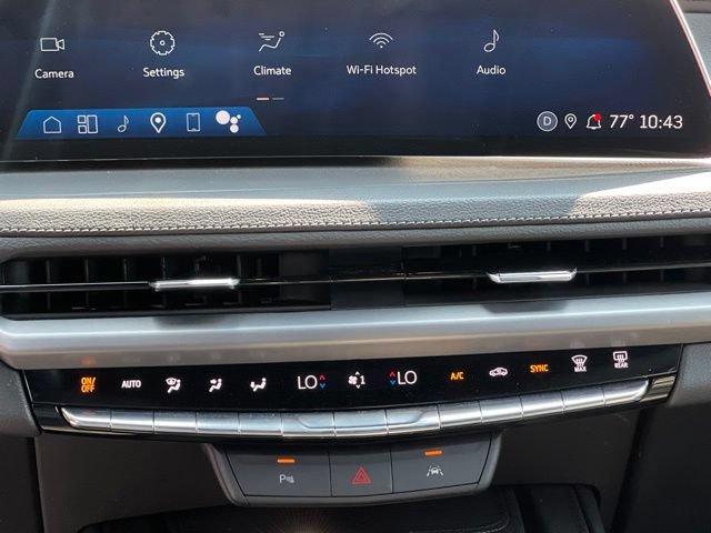 2025 Cadillac XT4 Premium Luxury - Photo 11