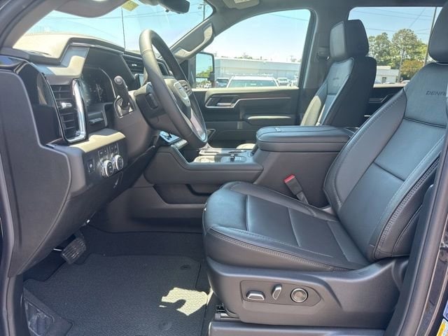 2026 GMC Sierra 2500HD Denali - Photo 11