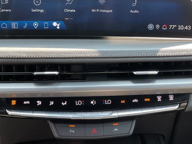 2025 Cadillac XT4 Premium Luxury - Photo 10
