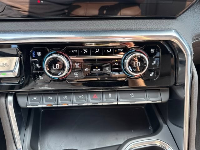 2026 GMC Sierra 1500 AT4 - Photo 9