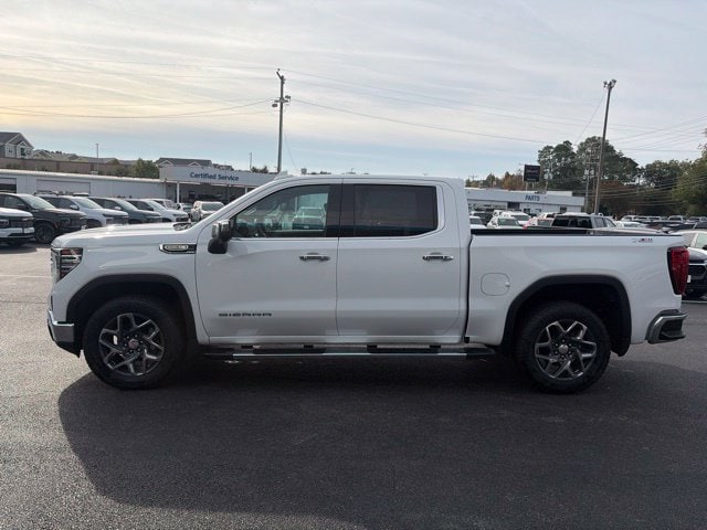 2026 GMC Sierra 1500 SLT - Photo 17