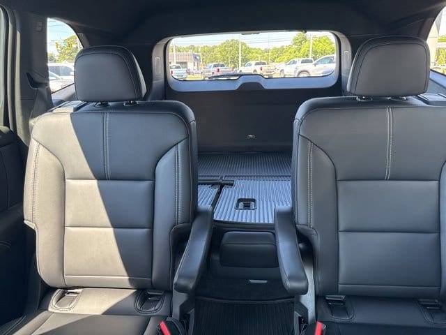 2026 GMC Acadia Elevation - Photo 11