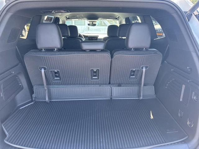 2026 GMC Acadia Elevation - Photo 13