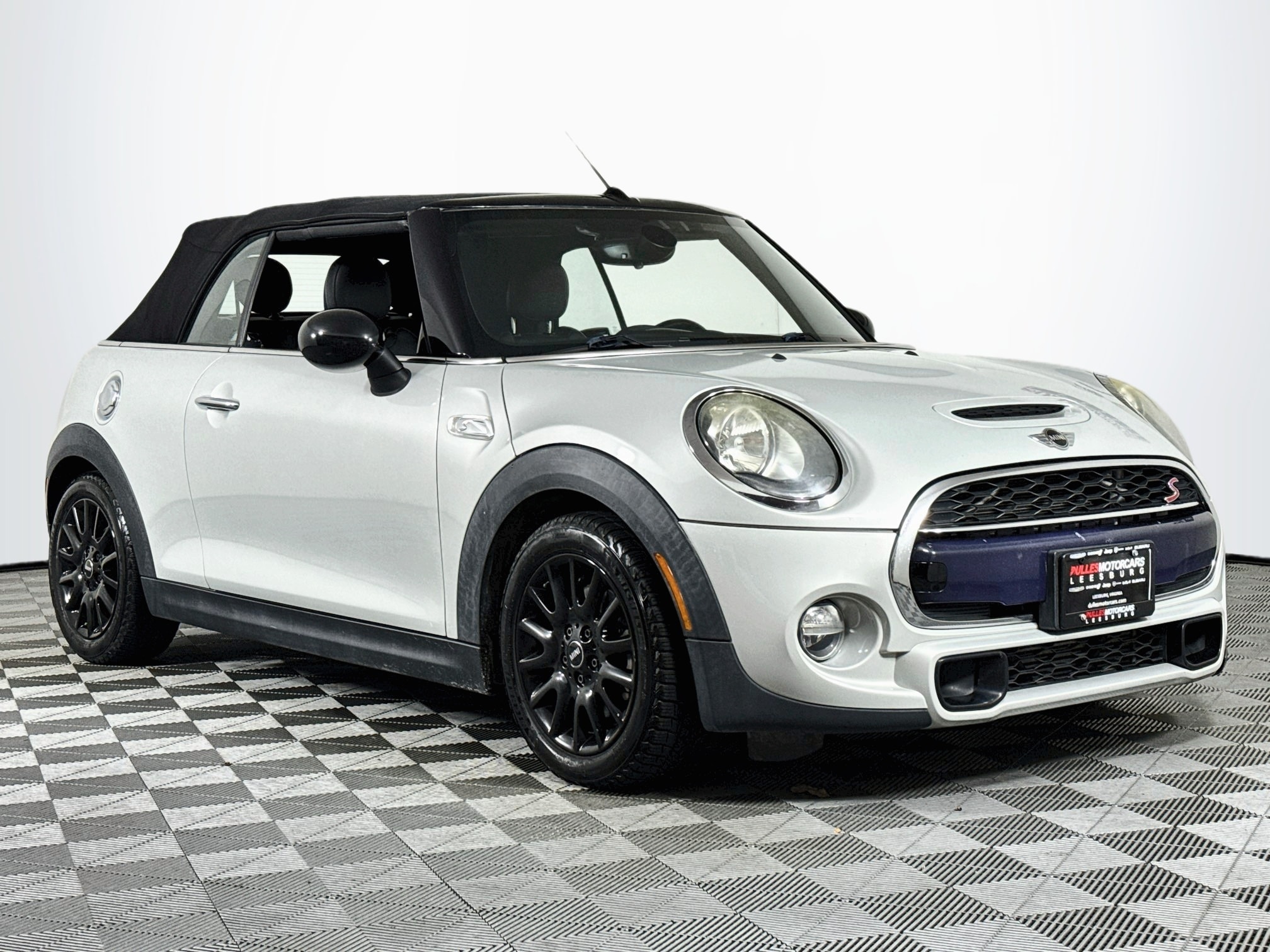 White Silver Metallic 2017 MINI Cooper Convertible Front-Wheel Drive 7-Speed Automatic