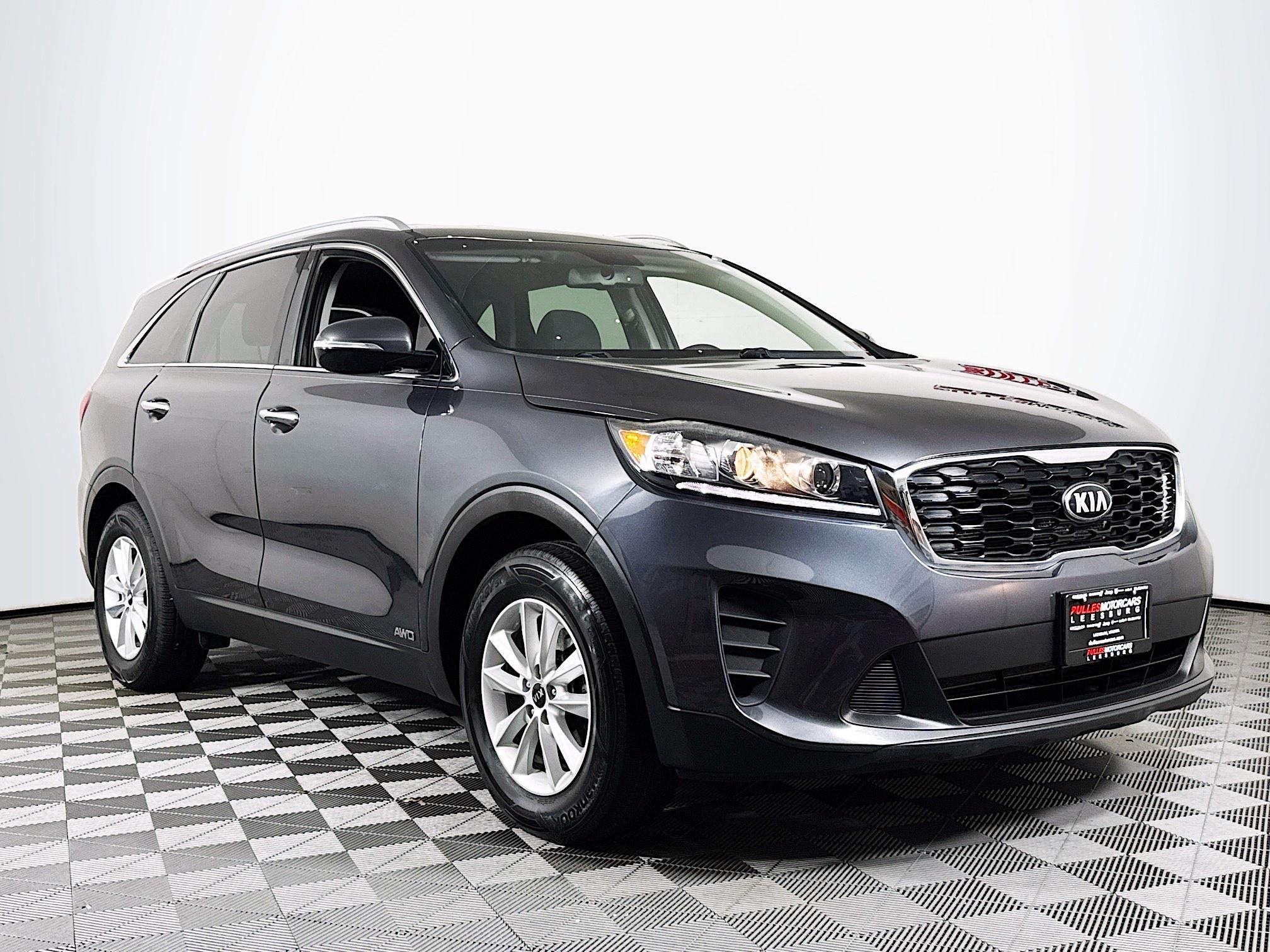 Platinum Graphite(Gray) 2019 Kia Sorento LX AWD SUV / Crossover All-Wheel Drive 6-Speed Automatic