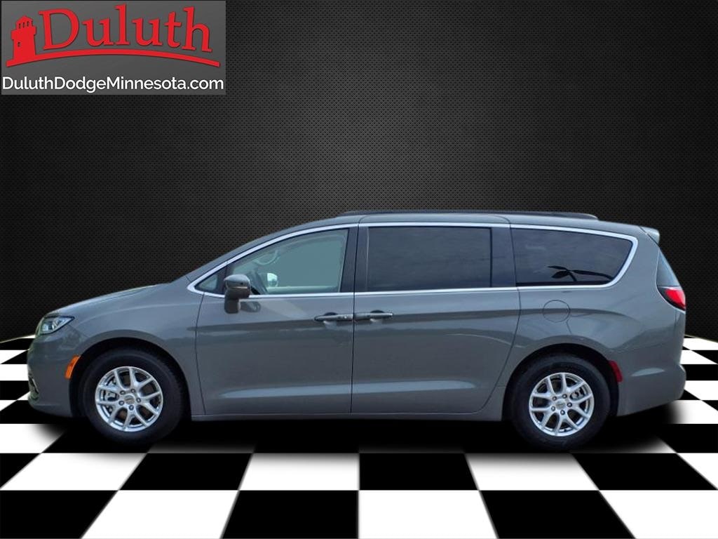 Certified 2022 Chrysler Pacifica Touring L with VIN 2C4RC1BGXNR195147 for sale in Duluth, Minnesota
