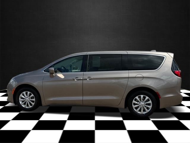 Certified 2018 Chrysler Pacifica Touring Plus with VIN 2C4RC1FG6JR131689 for sale in Hermantown, MN