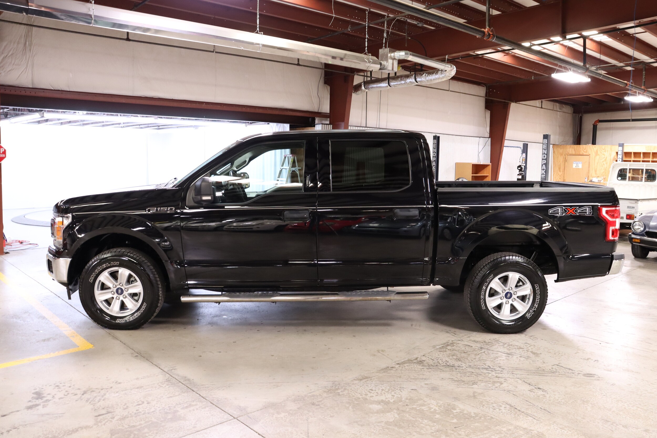 2019 Ford F-150 photo 3